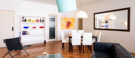 Apartment, Non Smoking | Living room | LED TV