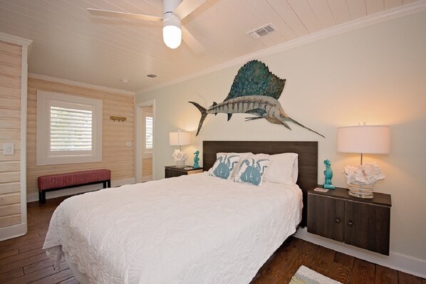 Luxury Cottage, 1 Bedroom, Kitchen, Beachside (5) - 6West Beach Cottages (Madeira Beach)