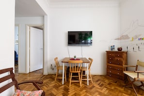 Lägenhet - flera sängar - icke-rökare | Vardagsrum | LED-tv