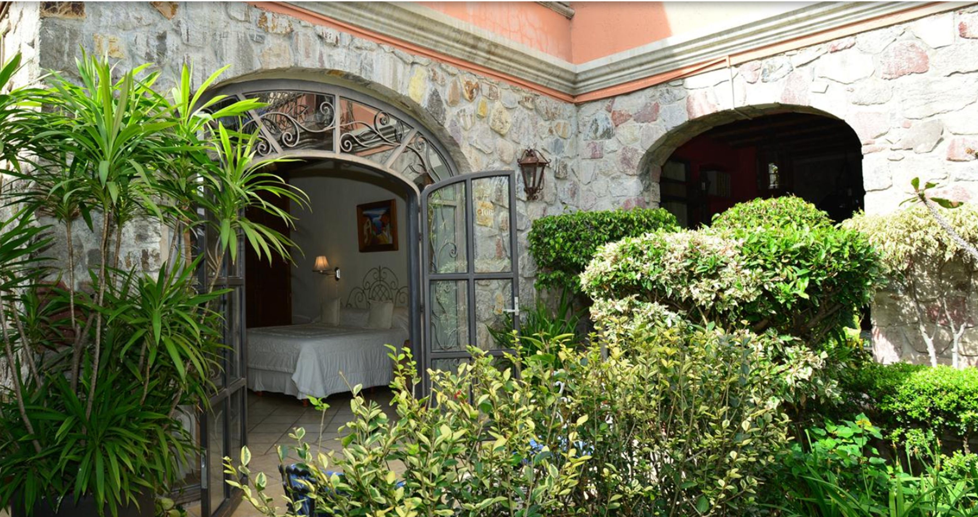 sanctuary garden suite | premium bedding, down duvets, pillow-top beds, minibar