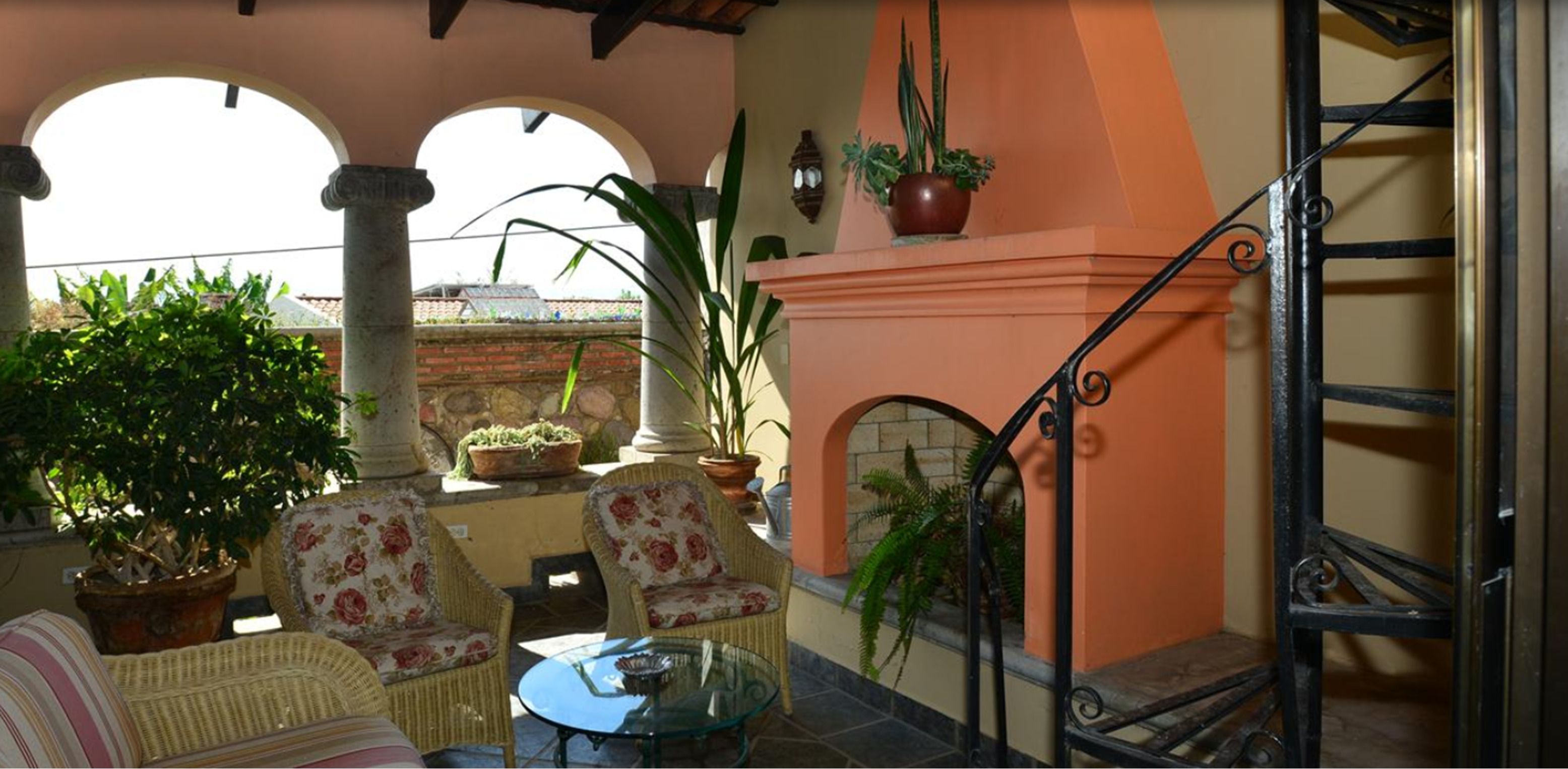 mirador suite | terrace/patio