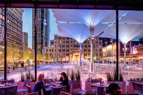 Beautiful Private  Landscaped With Outdoor Surround Sound System