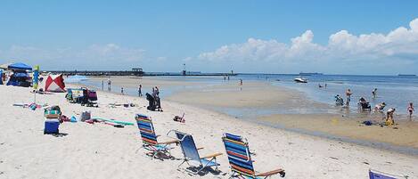 Beach nearby, sun loungers