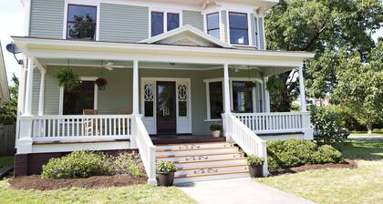 Grand Escape - Featured on HGTV's Beachfront Bargain Hunt