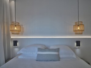 3 slaapkamers, een kluis op de kamer, een bureau, geluiddichte muren