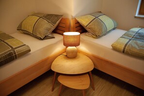 2 dormitorios, tabla de planchar con plancha, wifi y ropa de cama