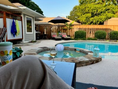 ✪Gorgeous✪ Secluded ⛱ HEATED POOL & Spa Oasis⛱ Koi 
https://youtu.be/QBnKMhY7bXU