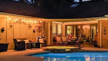 Ulkouima-allas, lämmitetty uima-allas