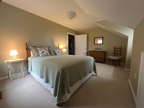 4 chambres, fer et planche à repasser, Wi-Fi gratuit, draps fournis