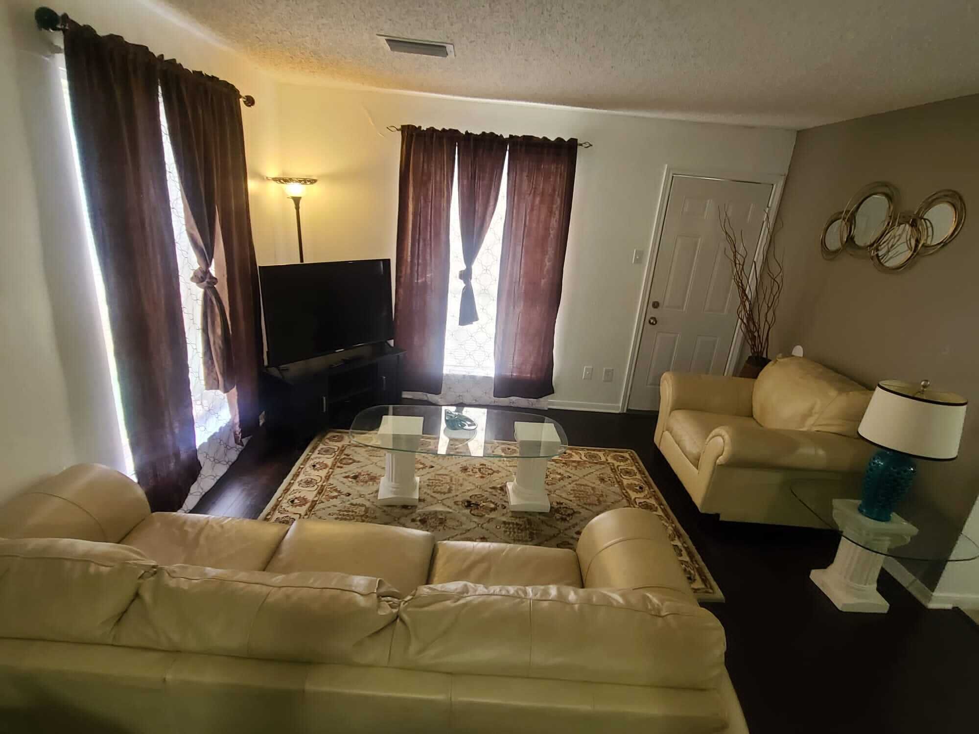 Cozy 3-bedroom home in the Grand Prairie
