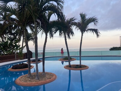 A pool and a beach… What else do you need? Check out my REVIEWS! GREEN!