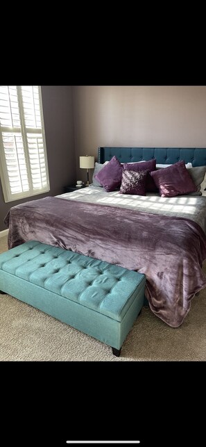 4 sovrum, skrivbord, strykjärn/strykbräda och gratis wi-fi