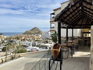 Outdoor dining - SPACIOUS LUXURY CONDO - WALK EVERYWHERE - PRIVATE SECURITY - CONCIERGE SERVICE (Cabo San Lucas)