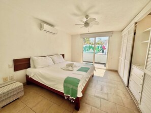 2 bedrooms, iron/ironing board, WiFi, bed sheets - Luxury Loft with Private Pool in Ixtapa (Ixtapa)
