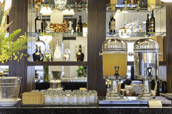 Bar (en la propiedad)