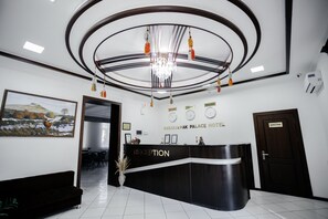 Reception - Karakalpak Palace Hotel (Nukus)