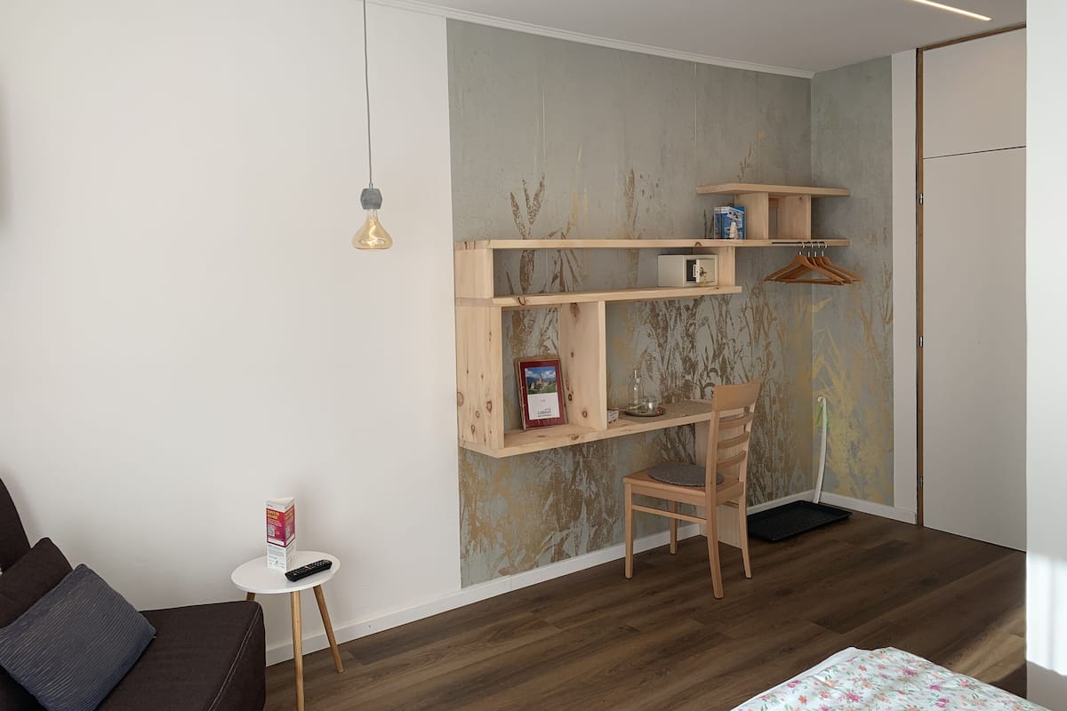 Double Room | 1 bedroom, blackout drapes, free cribs/infant beds, free WiFi