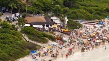 Playa en los alrededores