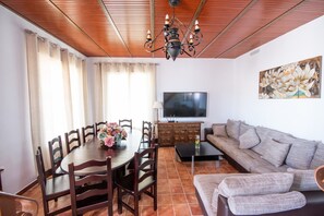 TV, table football, ping pong