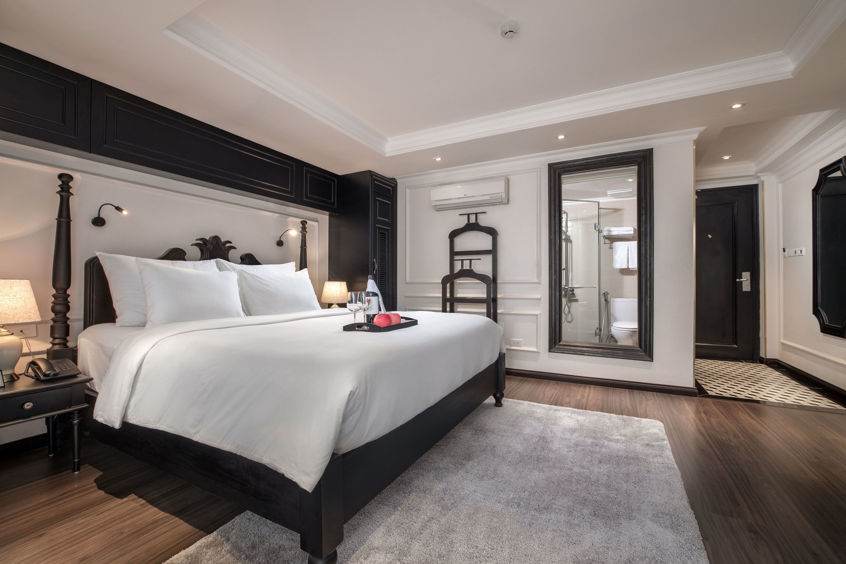 premier double room, 1 king bed, city view | premium bedding, memory-foam beds, minibar, in-room safe