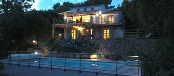 Villa in peace between sea and mountain