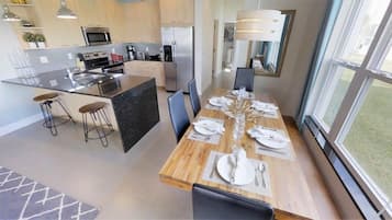 Tempat makan keluarga