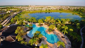 Family Villa, Hot Tub, Garden Area | City view