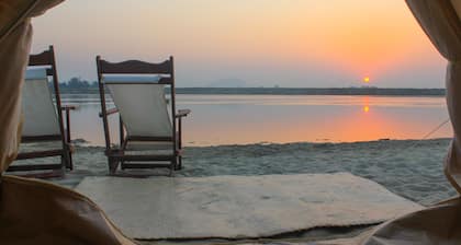 Living Irrawaddy Dolphin Project