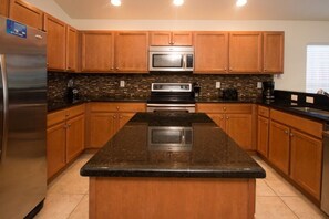 Family Villa, Hot Tub, Garden Area | Shared kitchen | Fridge, microwave, oven - Ip60173 - Veranda Palms Resort - 5 Bed 3 Baths Villa (Kissimmee)