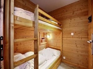Room - Renovated studio cabin for 4 with Mont-Blanc view (Plagne Aime 2000)