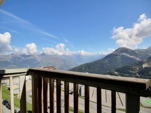 Property grounds - Renovated studio cabin for 4 with Mont-Blanc view (Plagne Aime 2000)