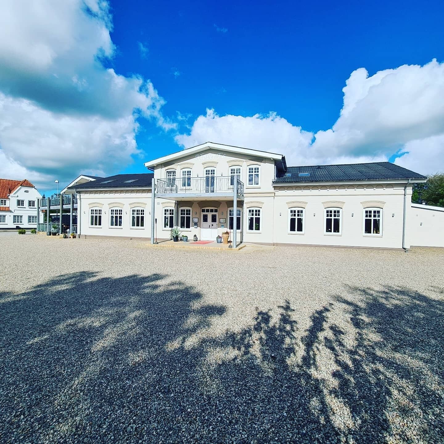 free daily local cuisine breakfast