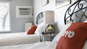 Habitación, varias camas | Wifi gratis