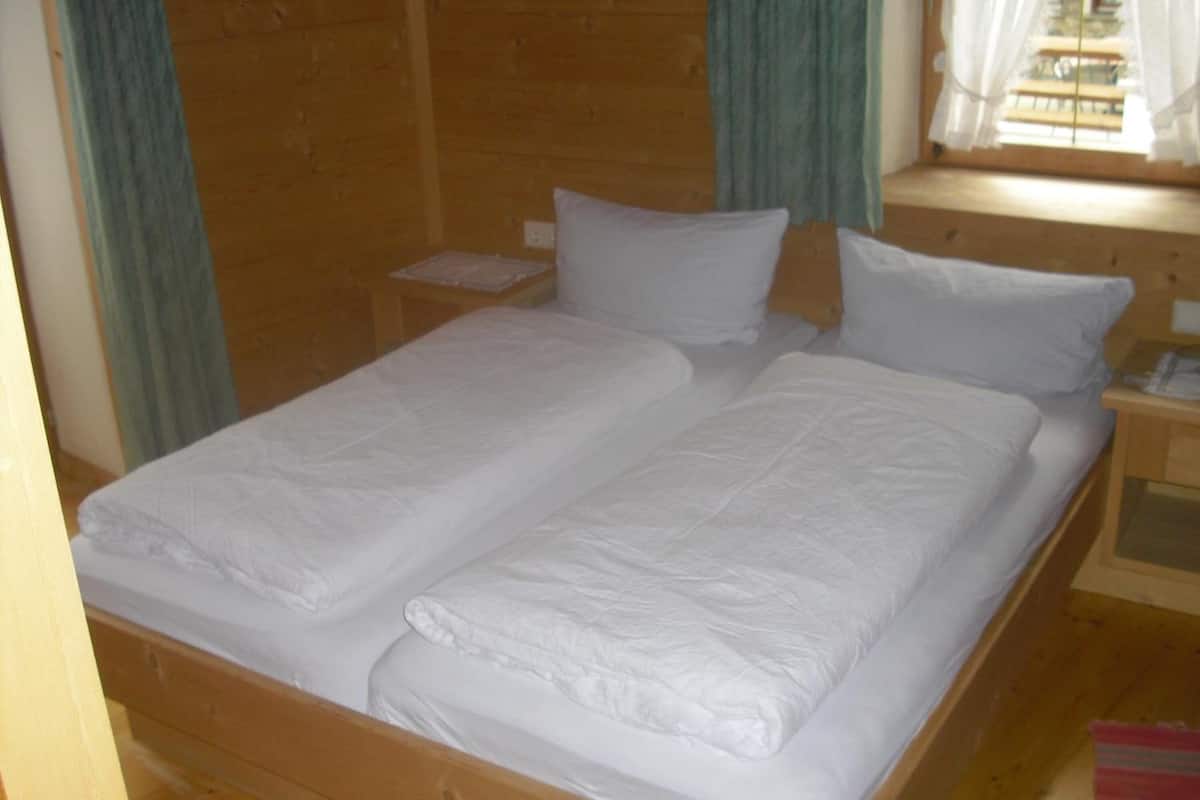 desk, soundproofing, bed sheets, wheelchair access
