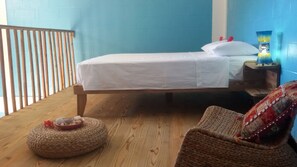 2 bedrooms, premium bedding, minibar, in-room safe