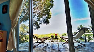 Panoramic Room, 1 Katil Ratu (Queen) dengan Katil Sofa, Smoking, Ocean View | Balkoni