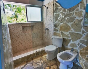 Bathroom shower - B&B El Mirador al Mar (Sosúa)