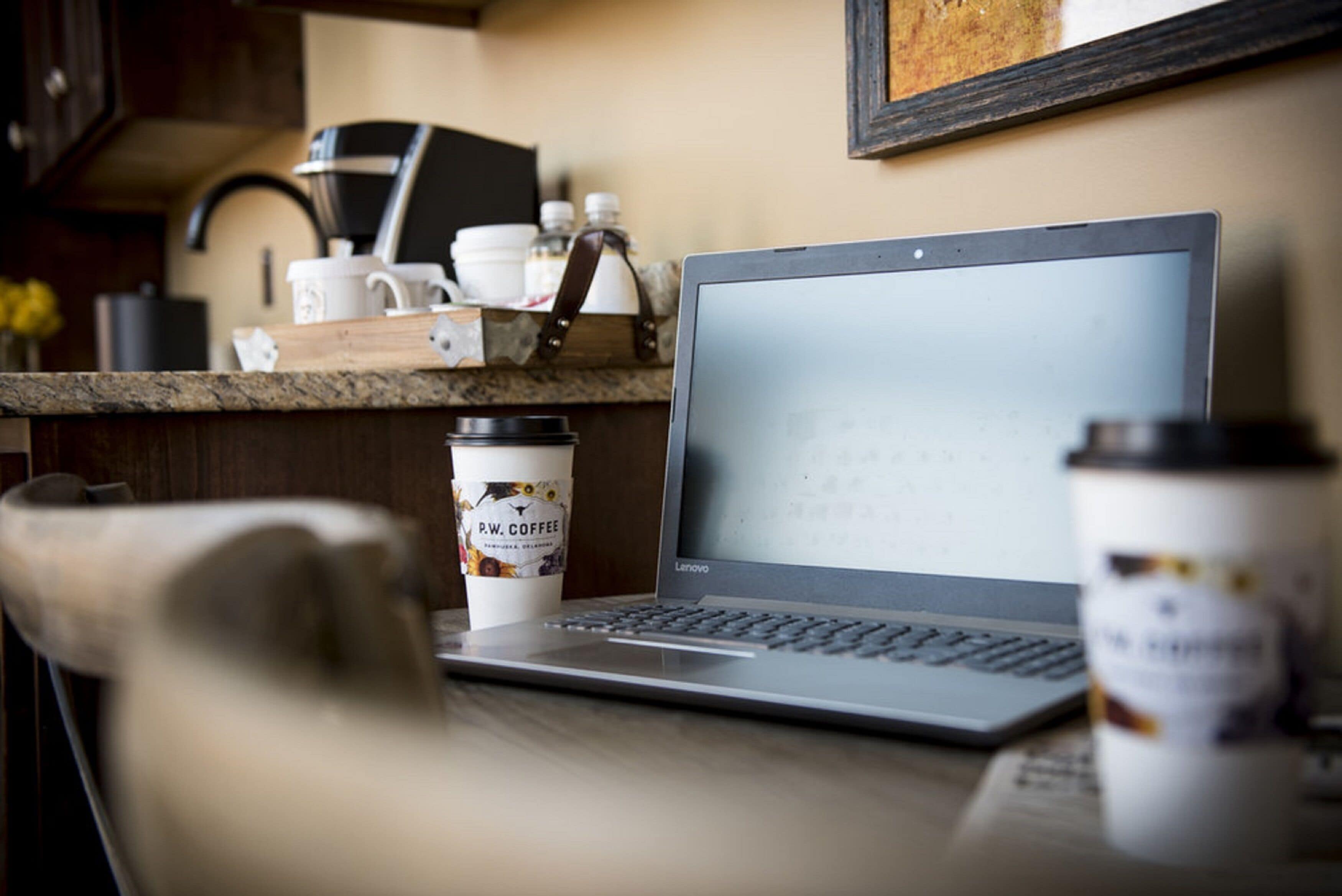 1 bedroom, in-room safe, individually decorated, individually furnished