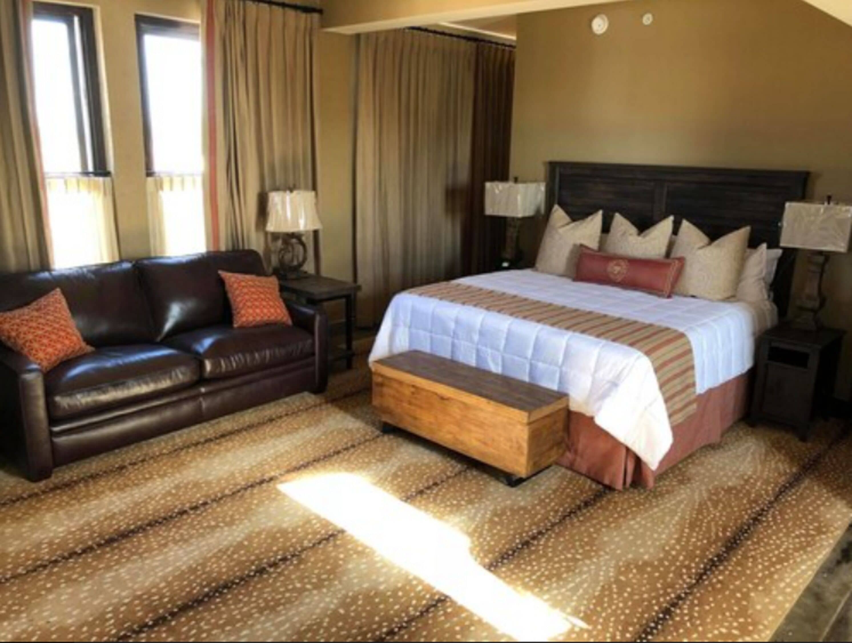 1 bedroom, in-room safe, individually decorated, individually furnished