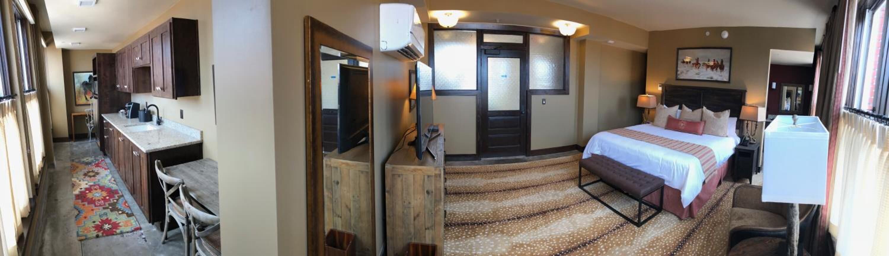 1 bedroom, in-room safe, individually decorated, individually furnished