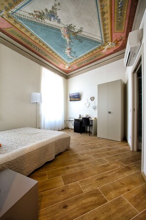 Habitació doble (Monte) | Decoració individual, escriptori, llits addicionals i wifi gratuïta 