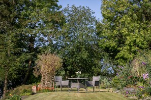 Garden - Craigmount (Newton Stewart)