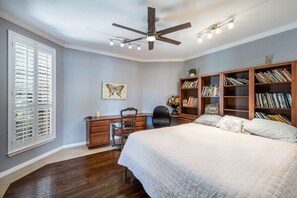 6 habitaciones, tabla de planchar con plancha, wifi y ropa de cama 