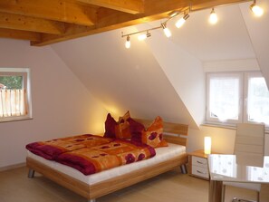 3 Schlafzimmer, Bügeleisen/Bügelbrett, Reisekinderbett, kostenloses WLAN
