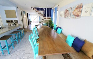 Dining - Surf City Beach Cottage - 2 Short Blocks To Beach. Quiet Downtown HB Location. (Huntington Beach)