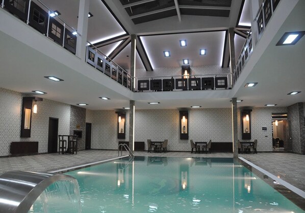 Indoor pool - Alemdar Otel (Erzincan)