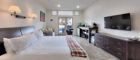 1 bedroom, iron/ironing board, WiFi, bed sheets