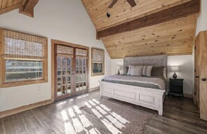 5 habitaciones, tabla de planchar con plancha y wifi gratis 