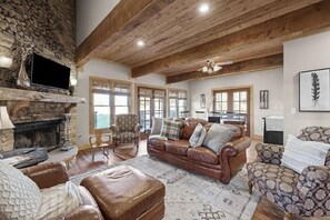 Smart TV, fireplace, video games, DVD player