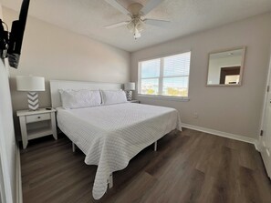 3 chambres, accès à Internet, literie fournie